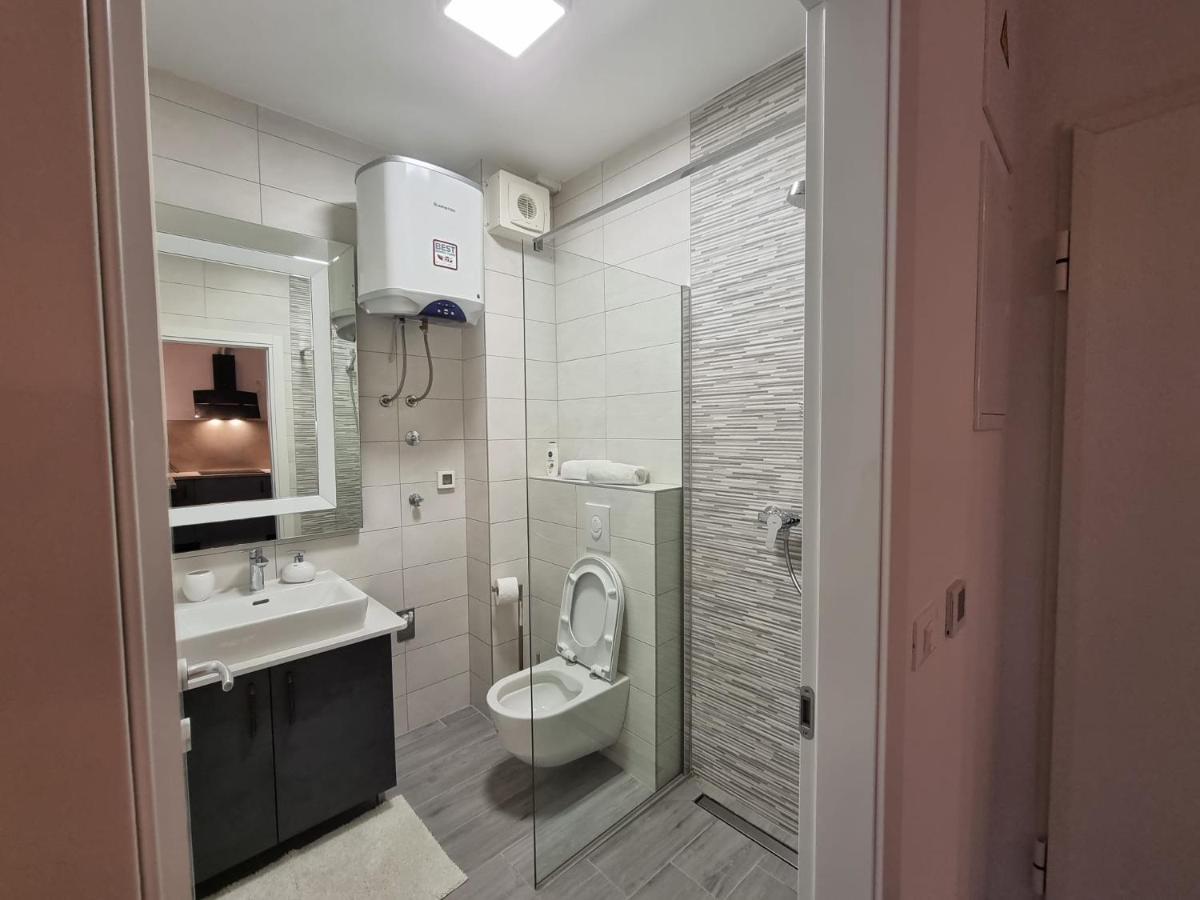 Booking Beautifull Studio Apartment Bell With Balcony And Sea View In Задар Экстерьер фото