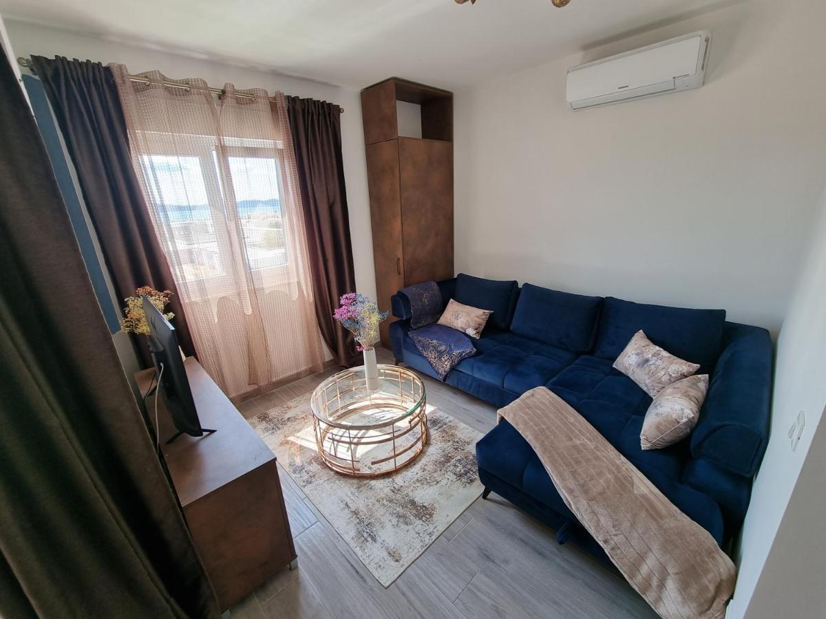 Booking Beautifull Studio Apartment Bell With Balcony And Sea View In Задар Экстерьер фото